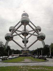 虎扑国际足球新闻滚动播放，全球足球动态一览